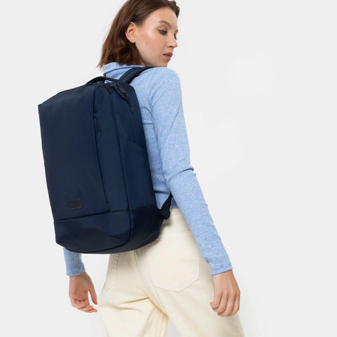 EASTPAK - Sac à Dos - TECUM TOTE - 20L - Matte Navy - sportium store